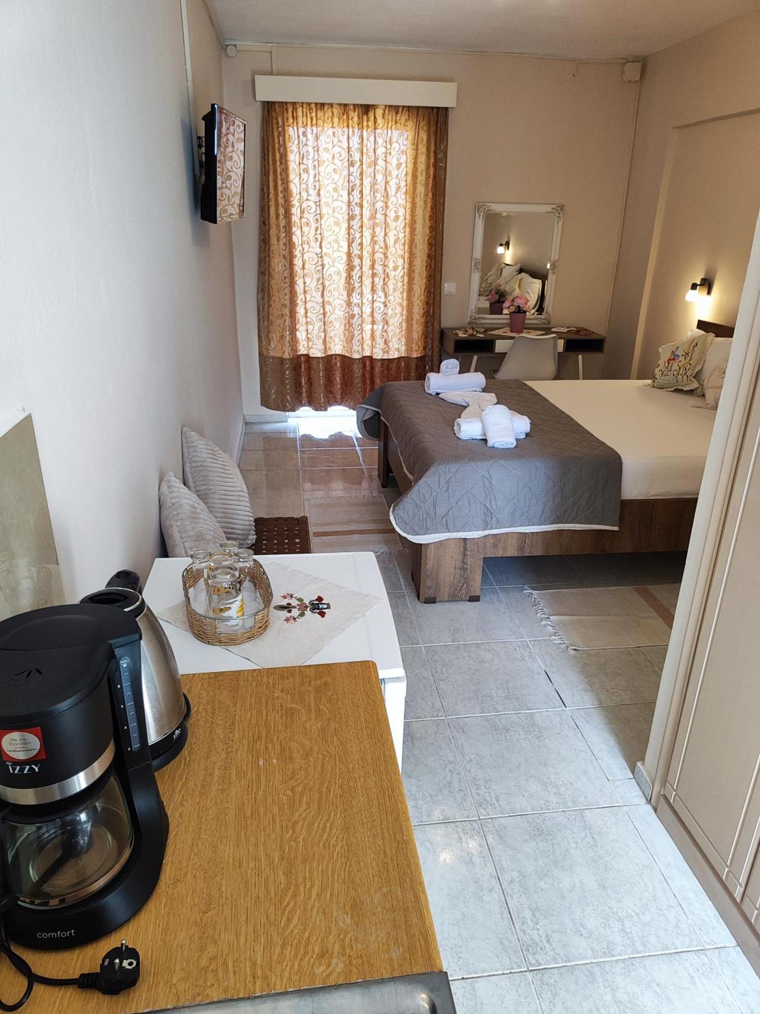 טסיליבי Yanna Studios & Apartments מראה חיצוני תמונה