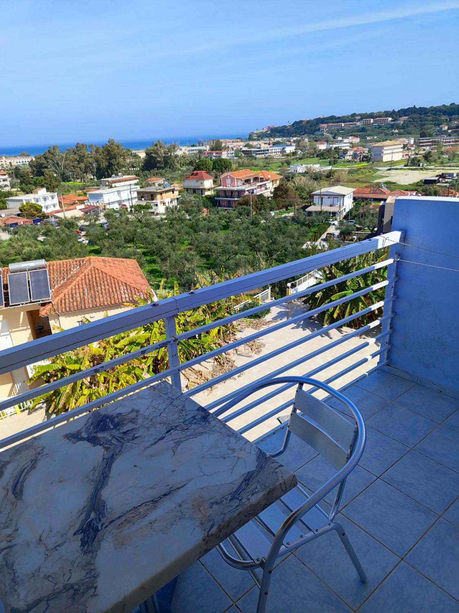 טסיליבי Yanna Studios & Apartments מראה חיצוני תמונה