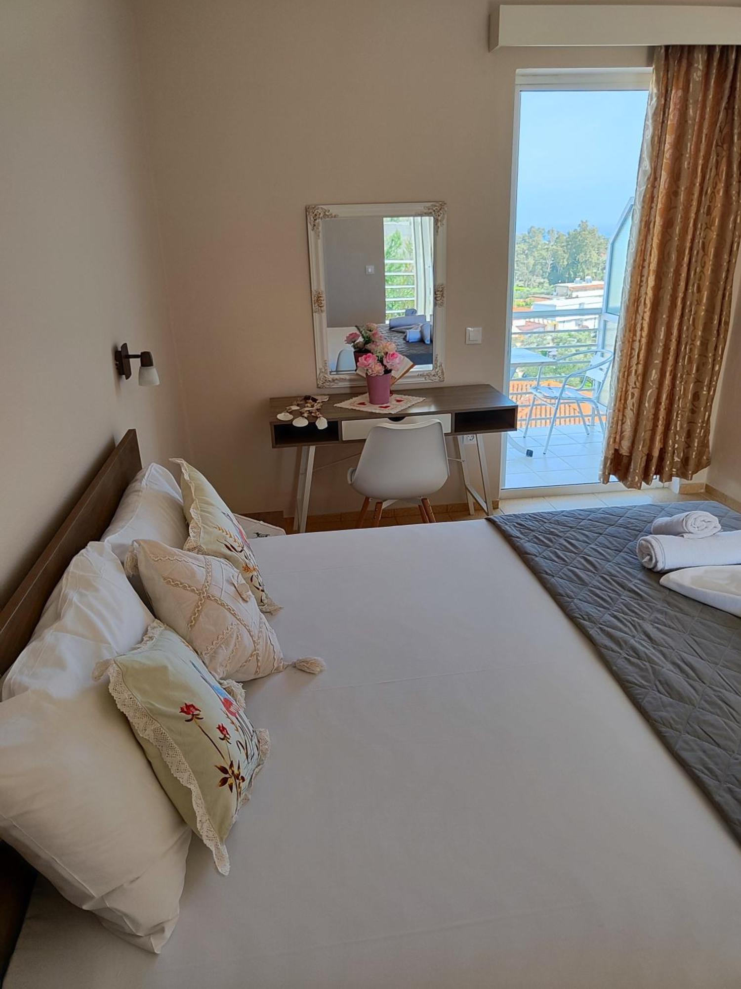 טסיליבי Yanna Studios & Apartments מראה חיצוני תמונה