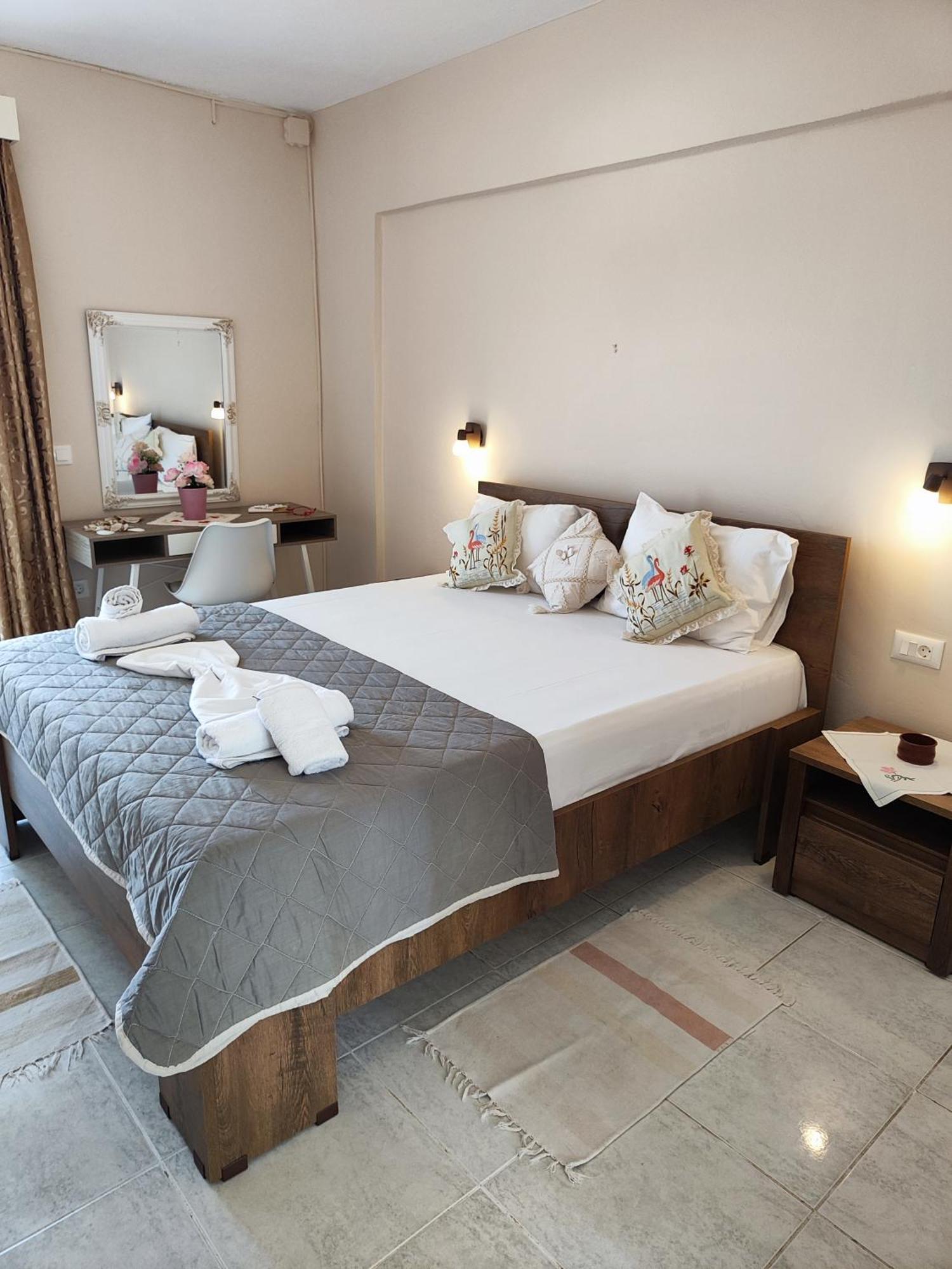 טסיליבי Yanna Studios & Apartments מראה חיצוני תמונה
