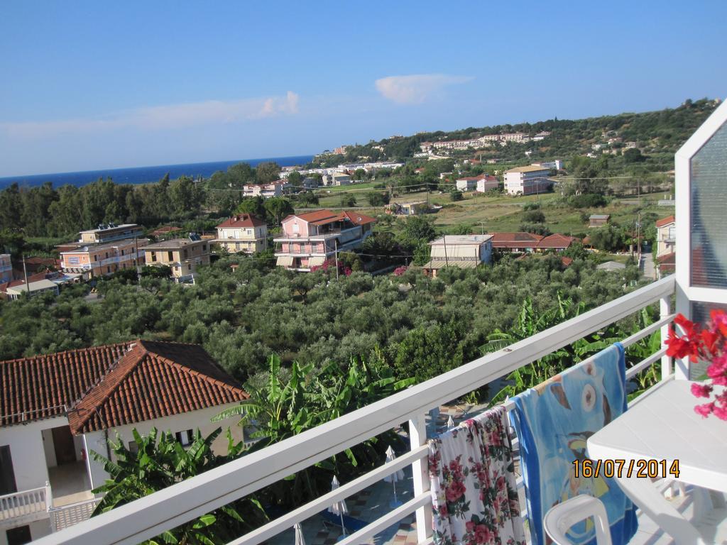 טסיליבי Yanna Studios & Apartments חדר תמונה