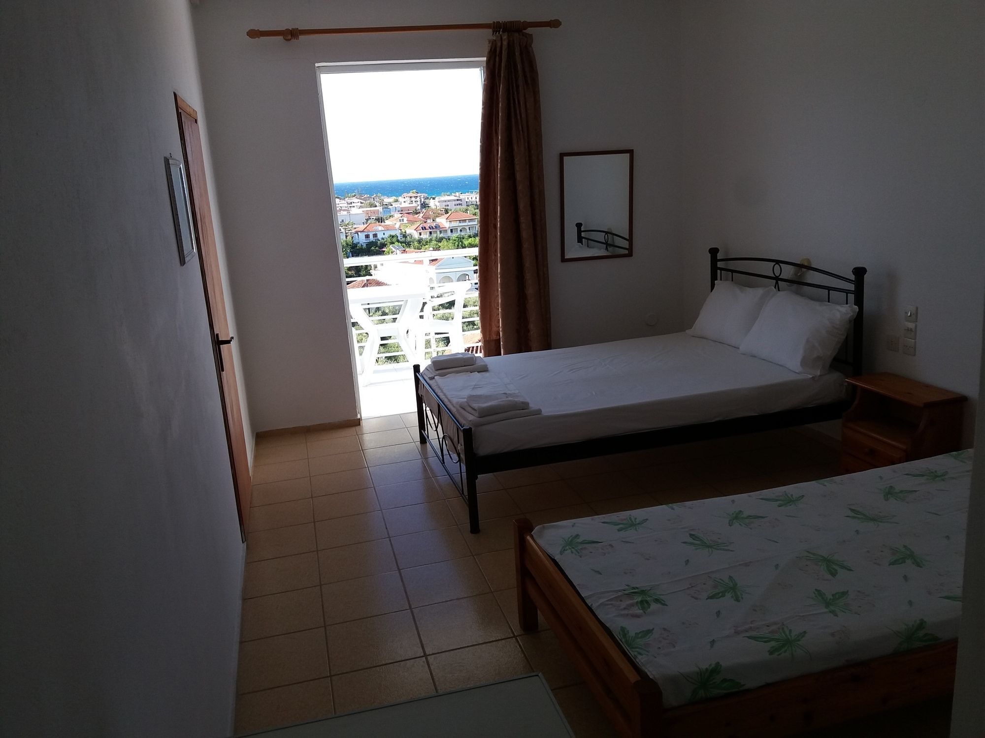 טסיליבי Yanna Studios & Apartments מראה חיצוני תמונה